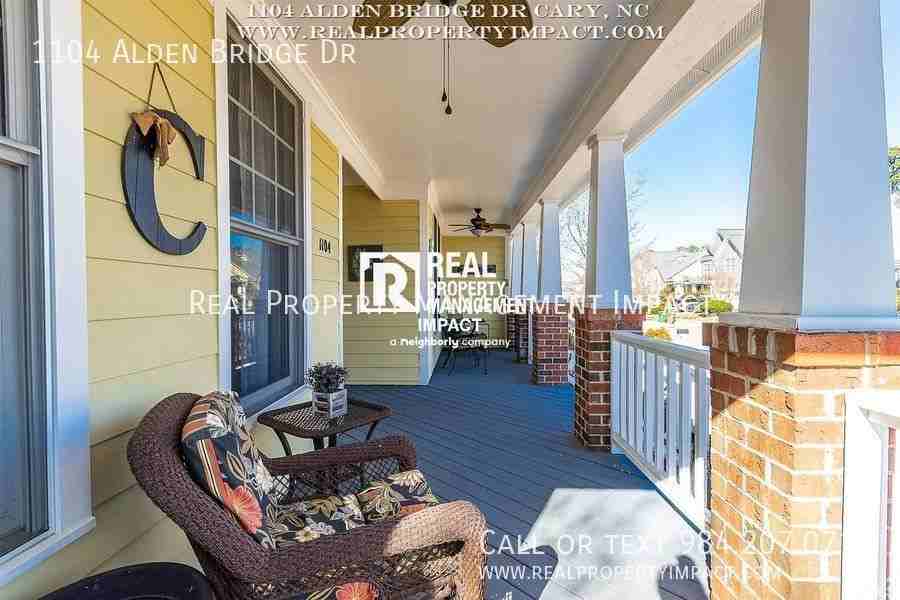 1104 Alden Bridge Dr - Photo 7 of 33