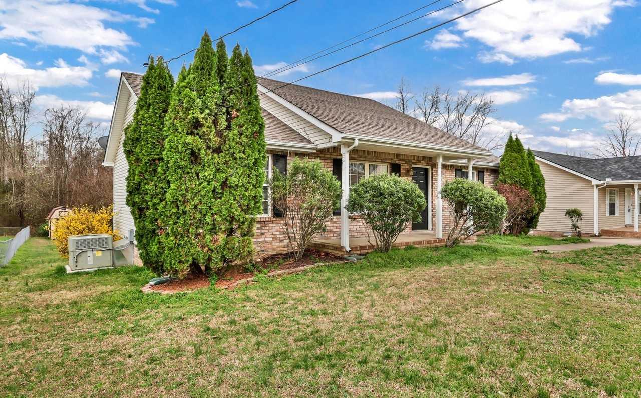 356 Donna Dr - Photo 2 of 34