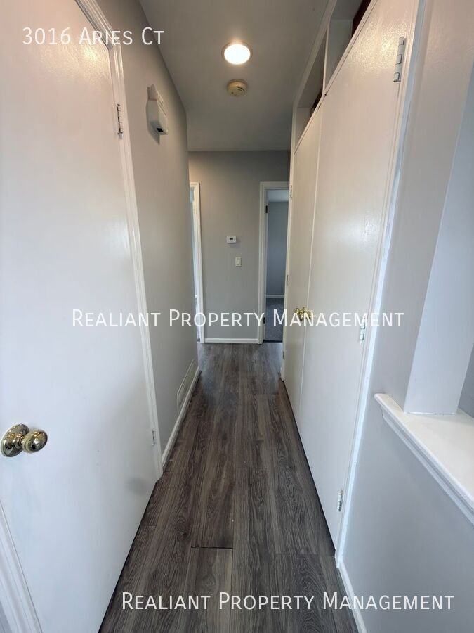 3016 Aries Ct - Photo 4 of 20