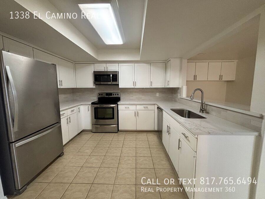 1338 El Camino Real - Photo 3 of 24