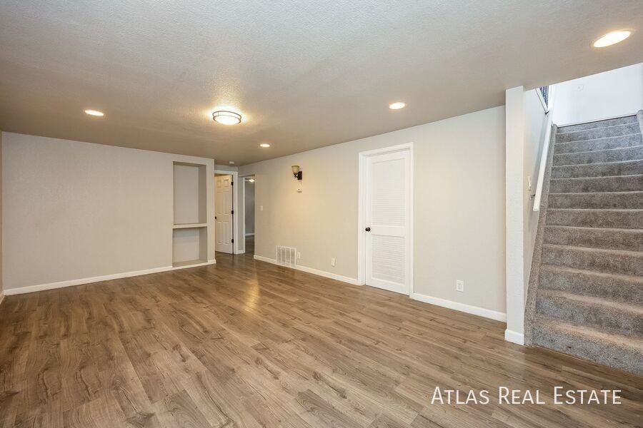 2311 Sonoma Dr - Photo 6 of 21