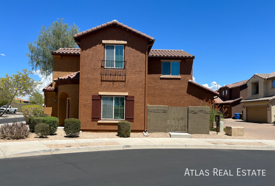 3630 E Covey Ln - Photo 4 of 26