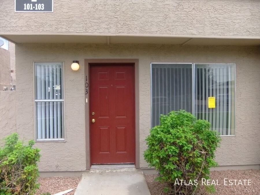 4828 W Orangewood Ave #103 - Photo 2 of 7