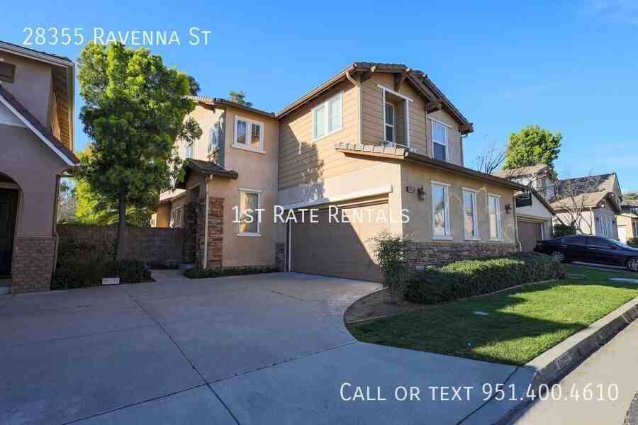 28355 Ravenna St