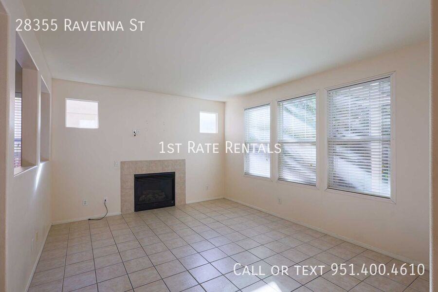 28355 Ravenna St - Photo 3 of 16