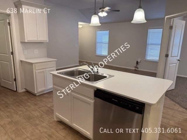 638 Marlin Ct - Photo 7 of 30