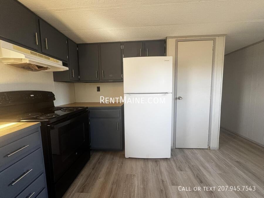 513 Main St #12 - Photo 2 of 14