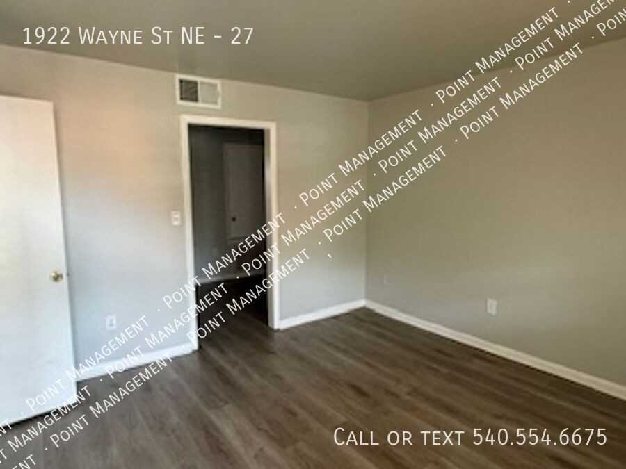 1922 Wayne St Ne #27 - Photo 4 of 7