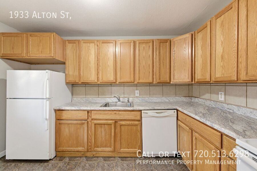 1933 Alton St - Photo 6 of 20