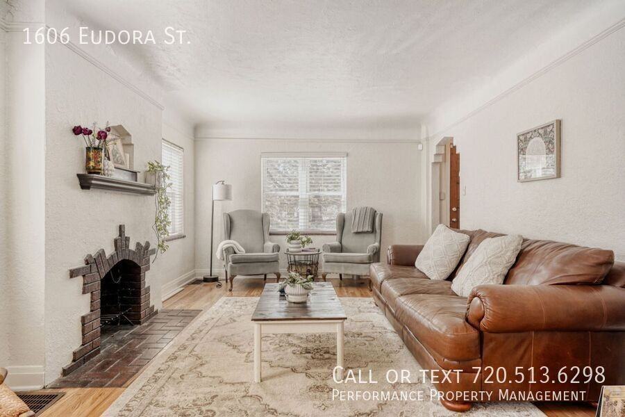 1606 Eudora St - Photo 2 of 15