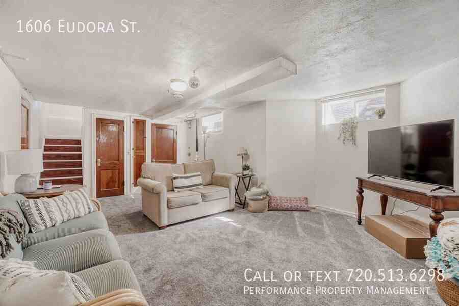 1606 Eudora St - Photo 3 of 15