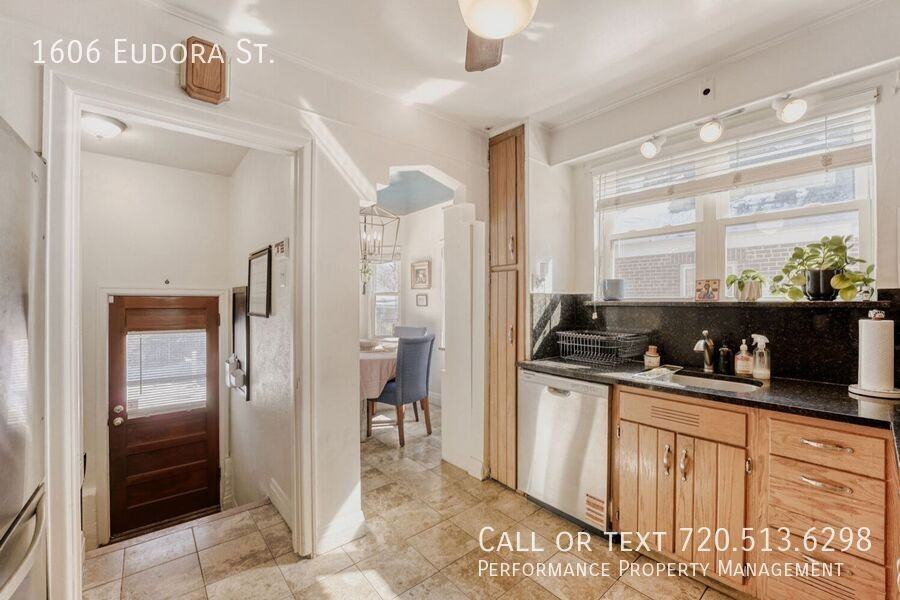 1606 Eudora St - Photo 7 of 15