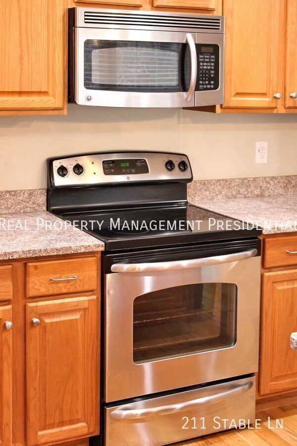 211 Stable Ln - Photo 5 of 21