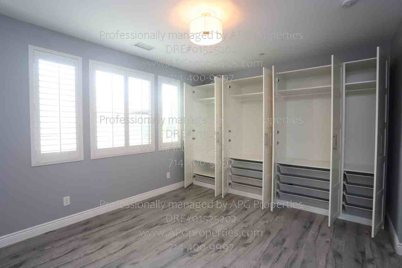 9315 Alondra Blvd #2 - Photo 6 of 33