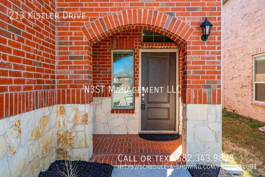213 Kistler Dr - Photo 3 of 33