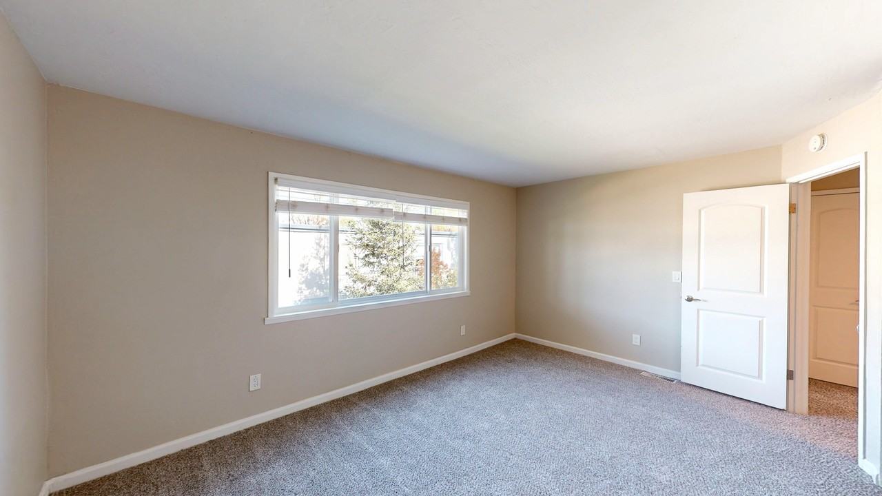 380 Alameda Del Prado #G - Photo 7 of 17