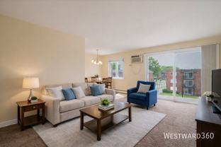 5720 128th St #3S - Photo 1 of 1