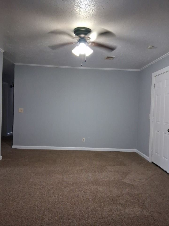 1933 Wisteria Dr - Photo 4 of 14