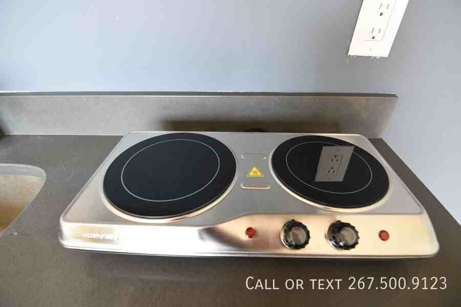 531 N Budd St #3B - Photo 7 of 11