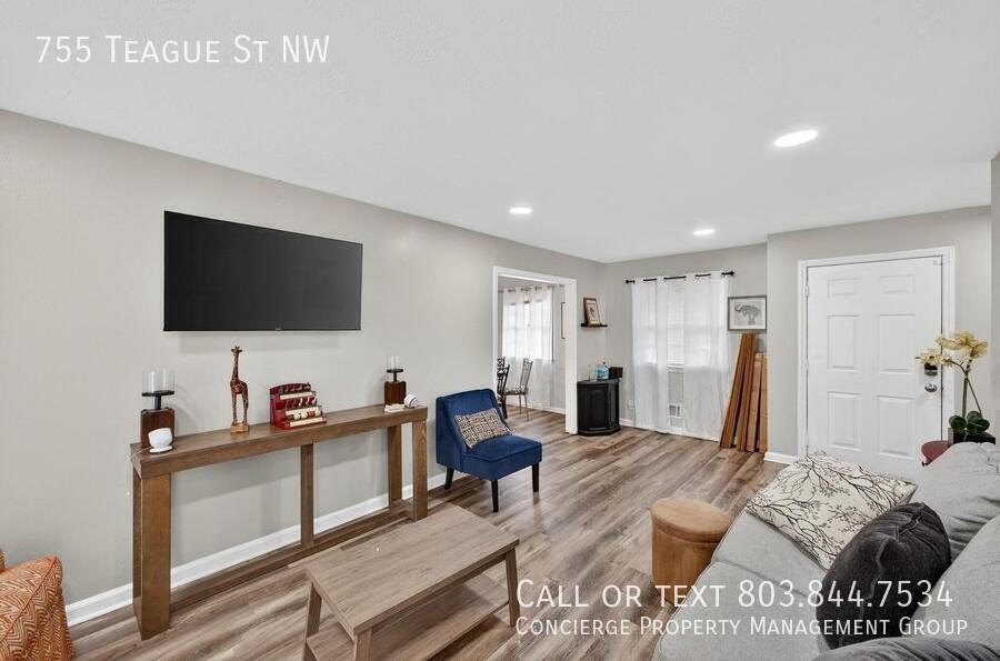 755 Teague St Nw - Photo 3 of 27