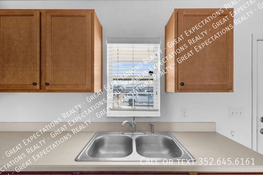 10583 Se 67th Ct - Photo 5 of 19