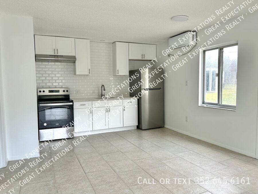 5926 Se Front Rd #B5 - Photo 4 of 9