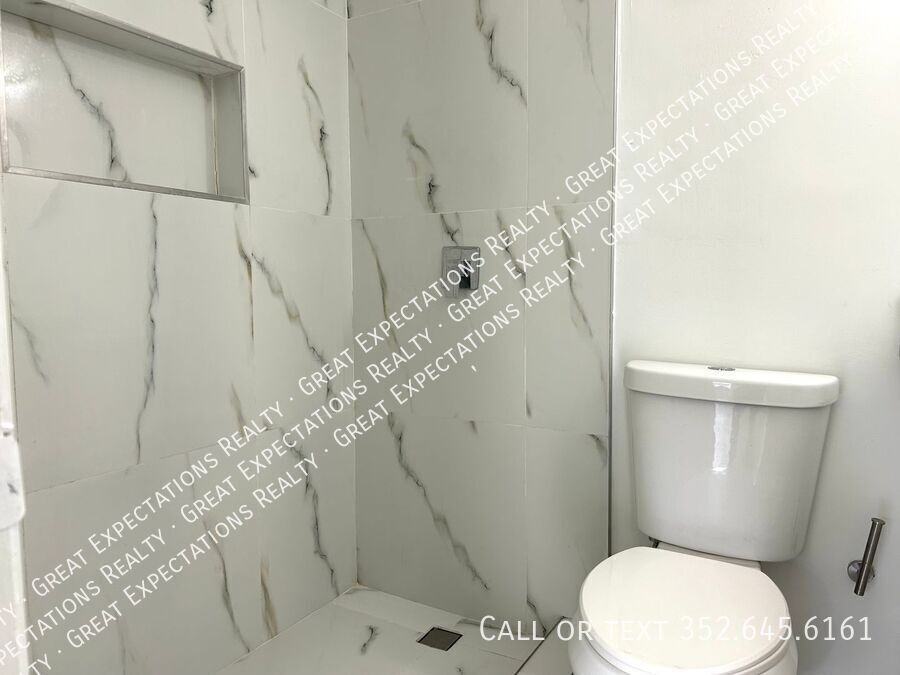 5926 Se Front Rd #B5 - Photo 7 of 9