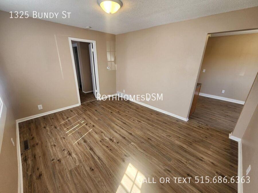 1325 Bundy St - Photo 6 of 36