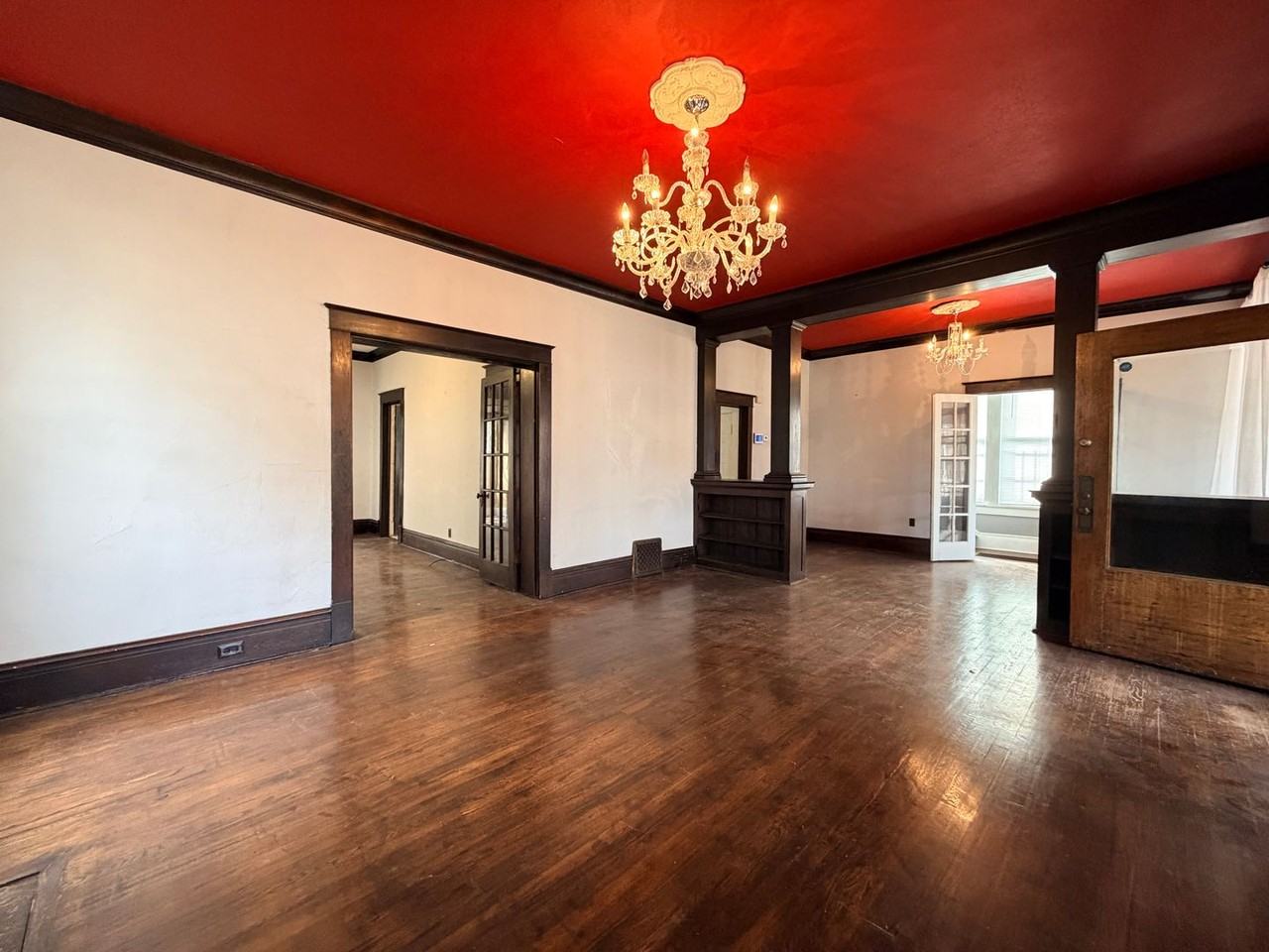 1283 Harbert Ave - Photo 5 of 29