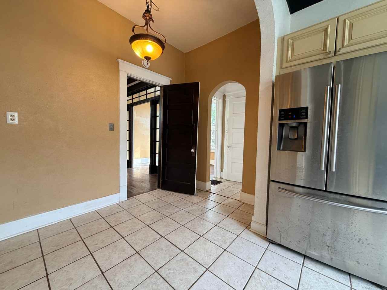 1283 Harbert Ave - Photo 7 of 29