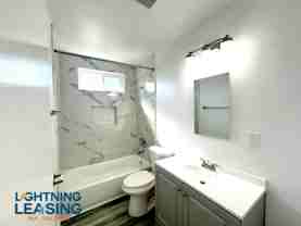 5131 5/3 Yarmouth Ave #50A - Photo 1 of 1