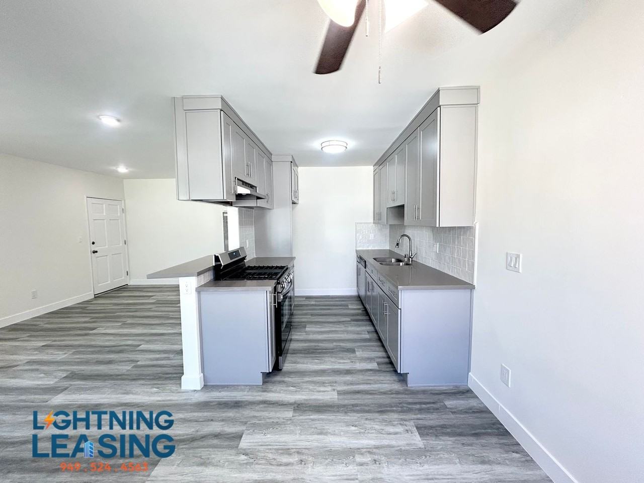 5131 1/2 Yarmouth Ave #50D - Photo 6 of 19