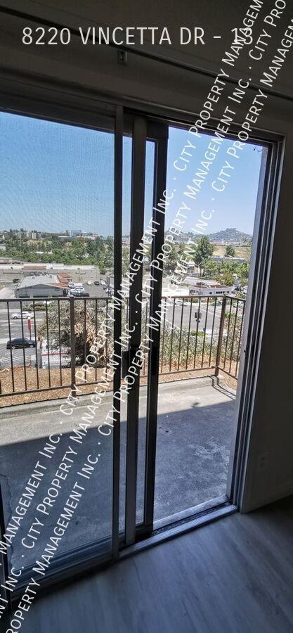 8220 Vincetta Dr #13 - Photo 6 of 12