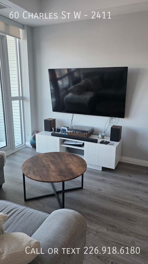 60 Charles St W #2411 - Photo 3 of 16