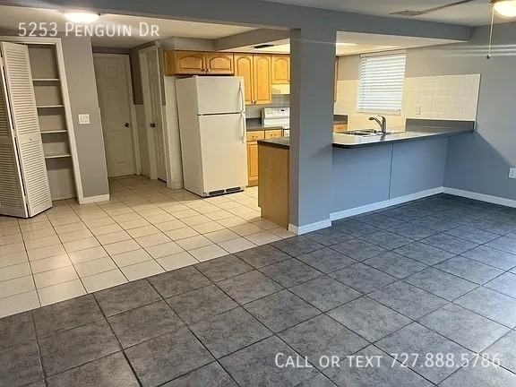 5253 Penguin Dr - Photo 6 of 19