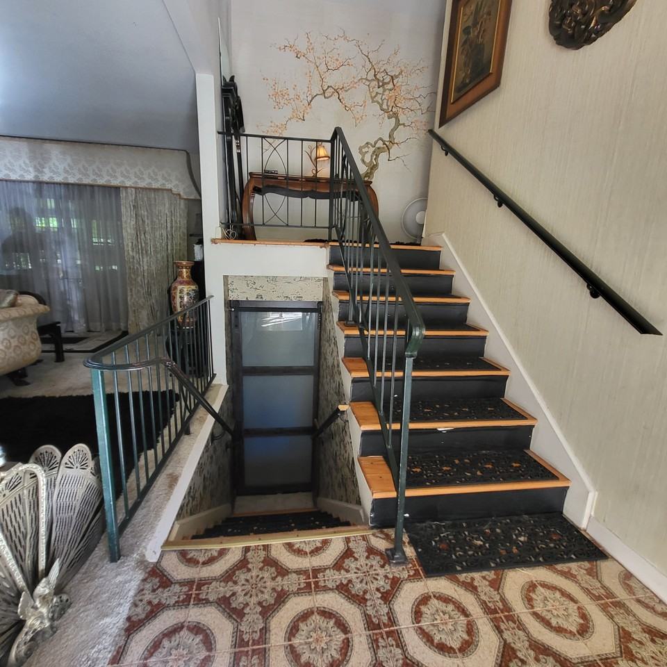 Northmoor Ct #1 - Photo 3 of 20