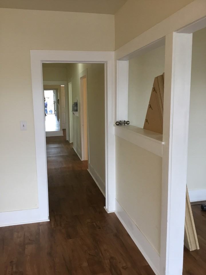 107 Hultgren Ln #NA - Photo 3 of 10