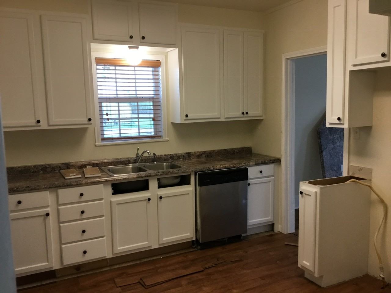 107 Hultgren Ln #NA - Photo 6 of 10