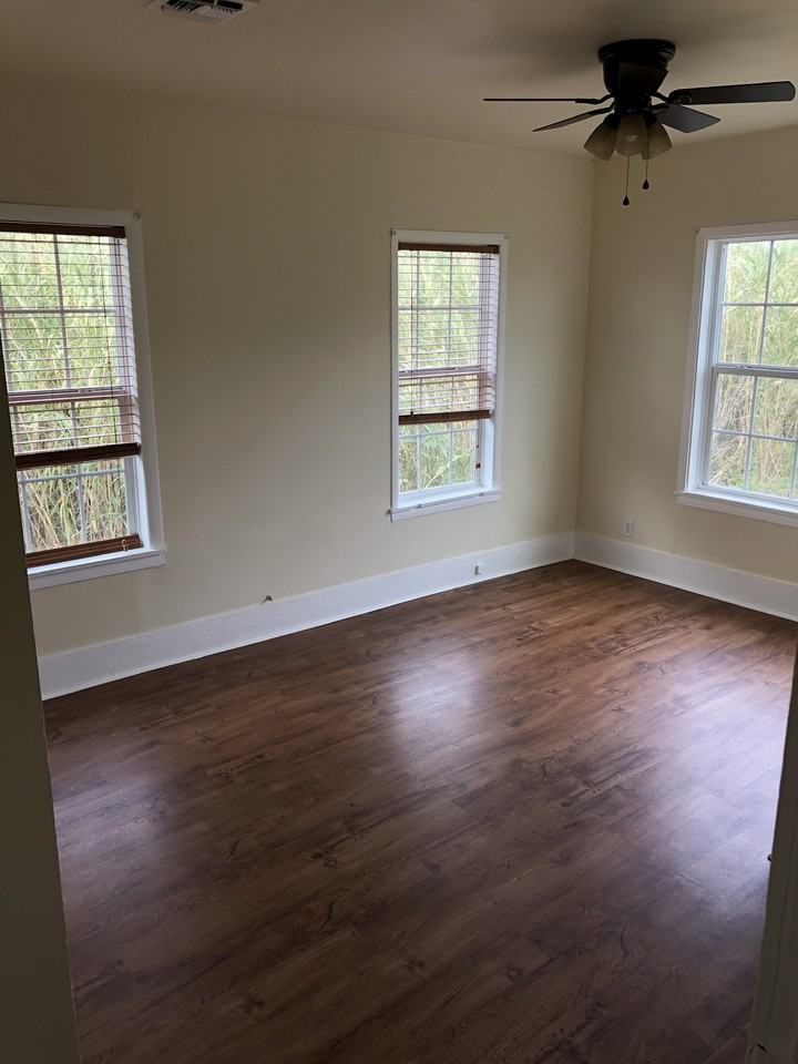 107 Hultgren Ln #NA - Photo 5 of 26