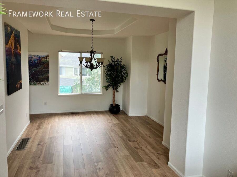 13371 Pearl Cir - Photo 5 of 29