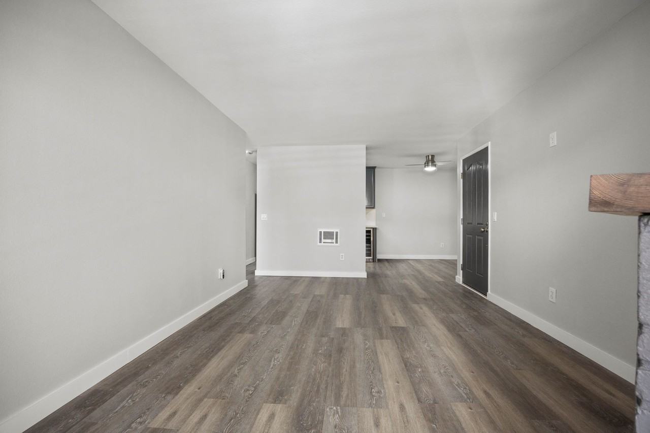 1650 South El Camino Real - 1Unit 201 #1 - Photo 5 of 39