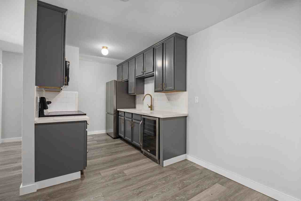 1650 South El Camino Real - 1Unit 201 #1 - Photo 7 of 39