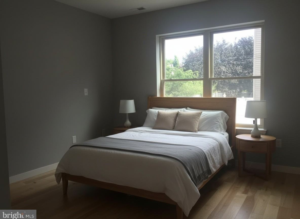 1930 Parrish St - Photo 4 of 11