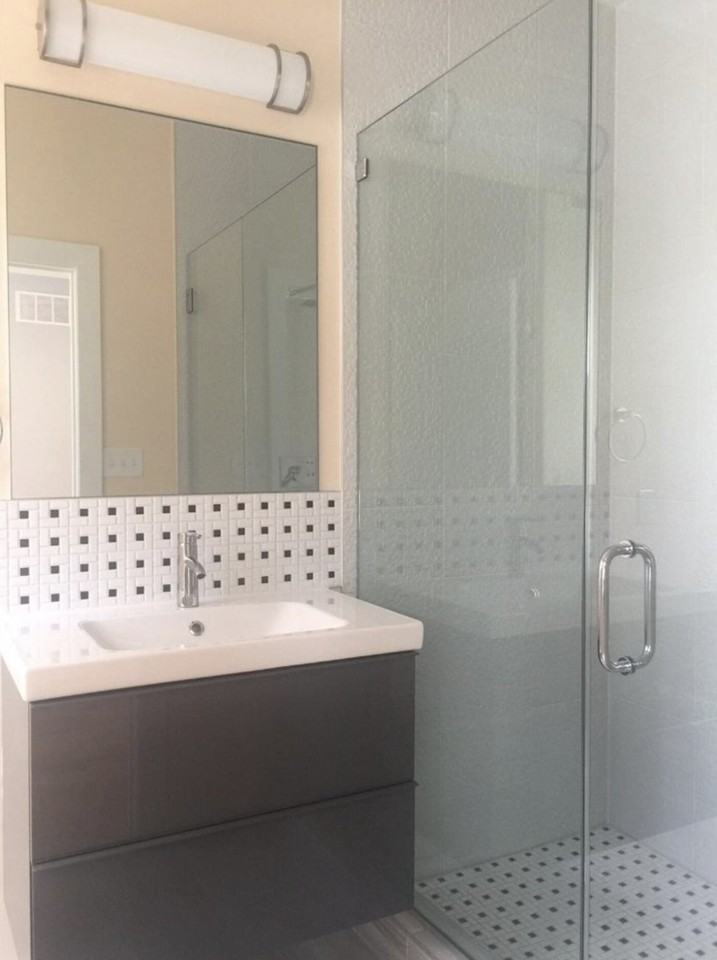 1930 Parrish St - Photo 7 of 11