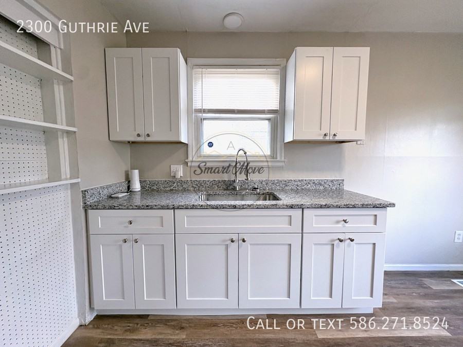 2300 Guthrie Ave - Photo 6 of 14