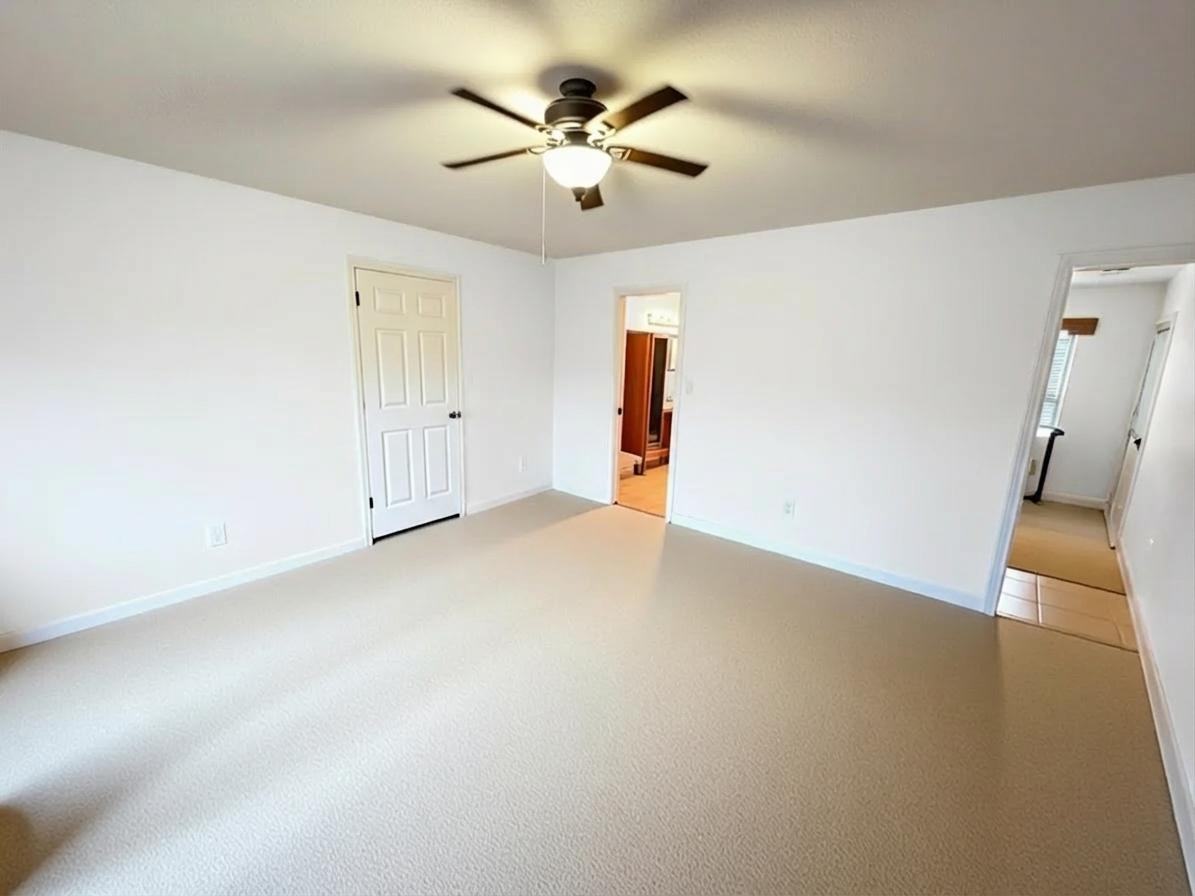 489 Upper Gage Ave #3 - Photo 5 of 9