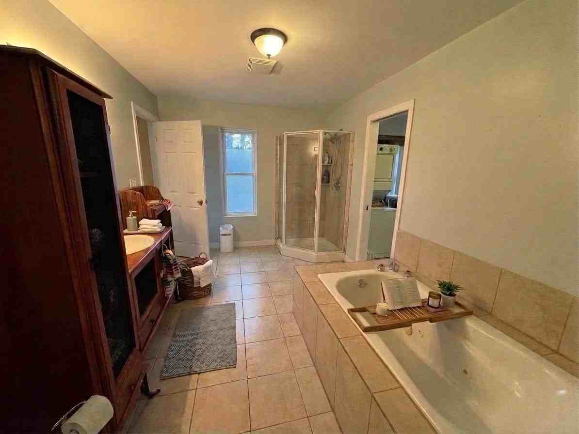 489 Upper Gage Ave #3 - Photo 7 of 9