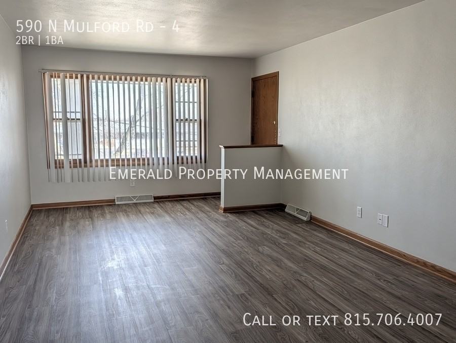 590 N Mulford Rd #4 - Photo 3 of 13