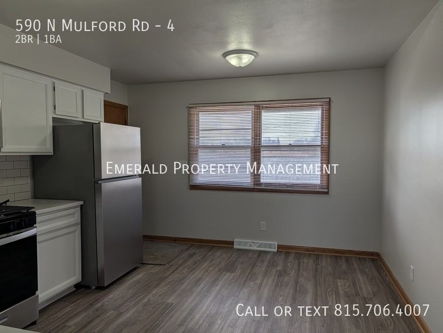 590 N Mulford Rd #4 - Photo 6 of 13