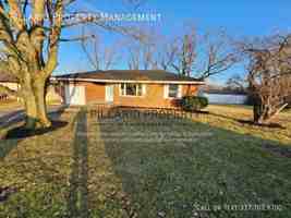 featured image of 706 Gene Gustin Way